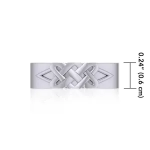 A centerpiece of an ancient creativity ~ Celtic Knotwork Sterling Silver Ring SM225