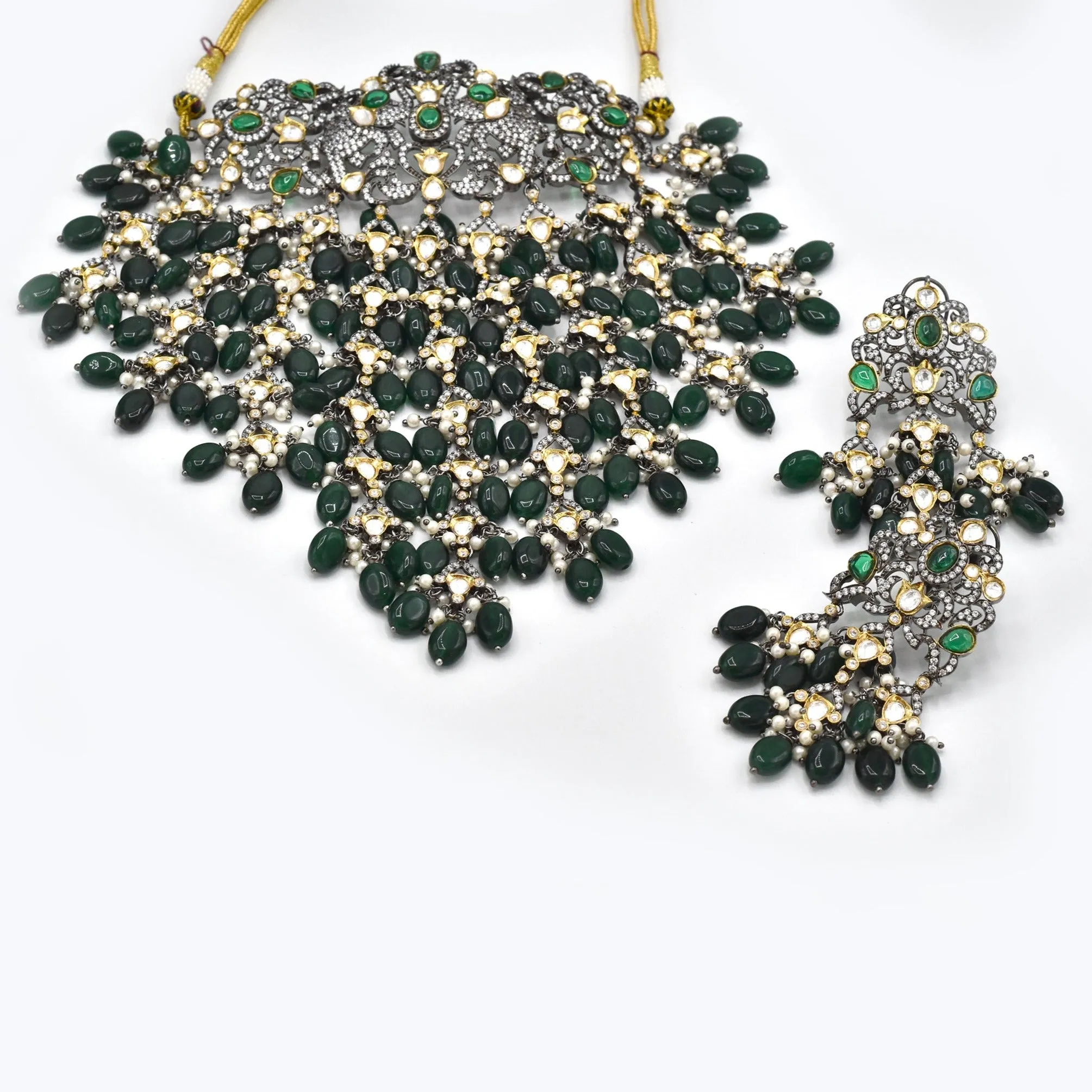Aamiya Victorian Choker Necklace Set