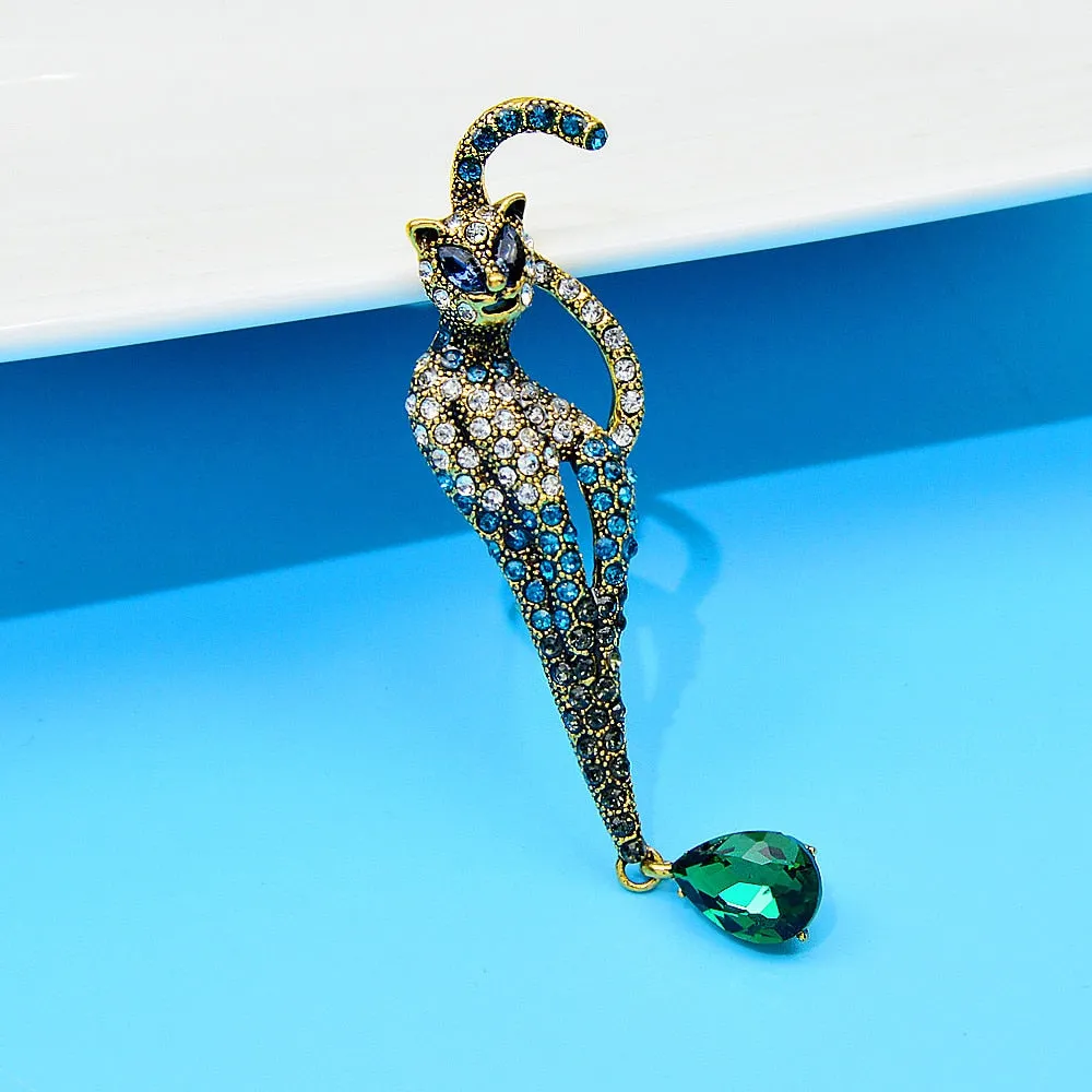 Beautiful Rhinestone High Cat Brooch Animal Pin