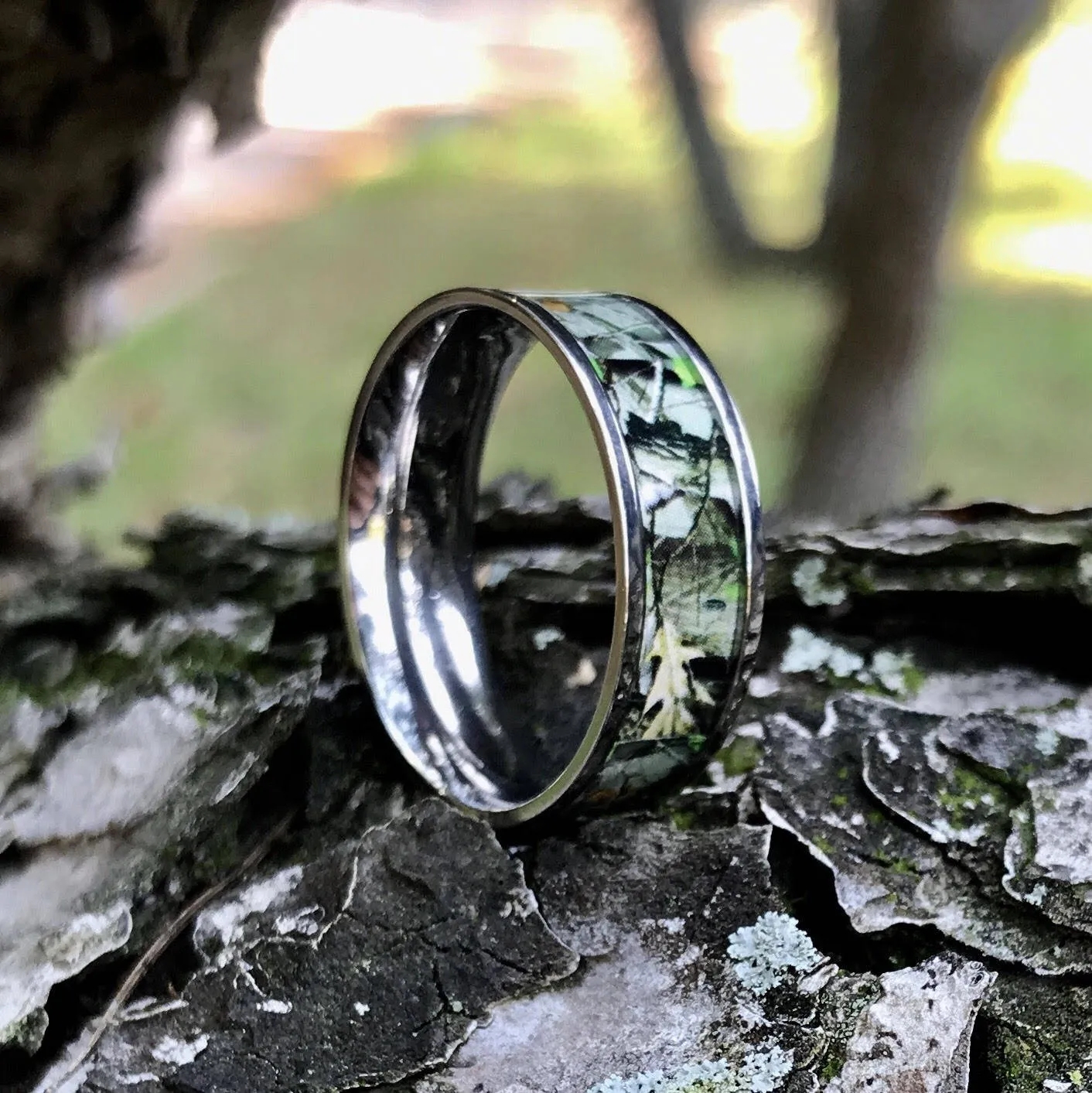 Blush Wilderness - Pink Camo Engagement Rings Set | Camo Couple Ring Set