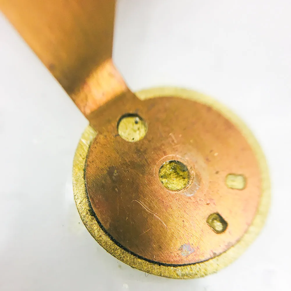 CKT-S-004 | Parabola Brooch | Camera Mechanism
