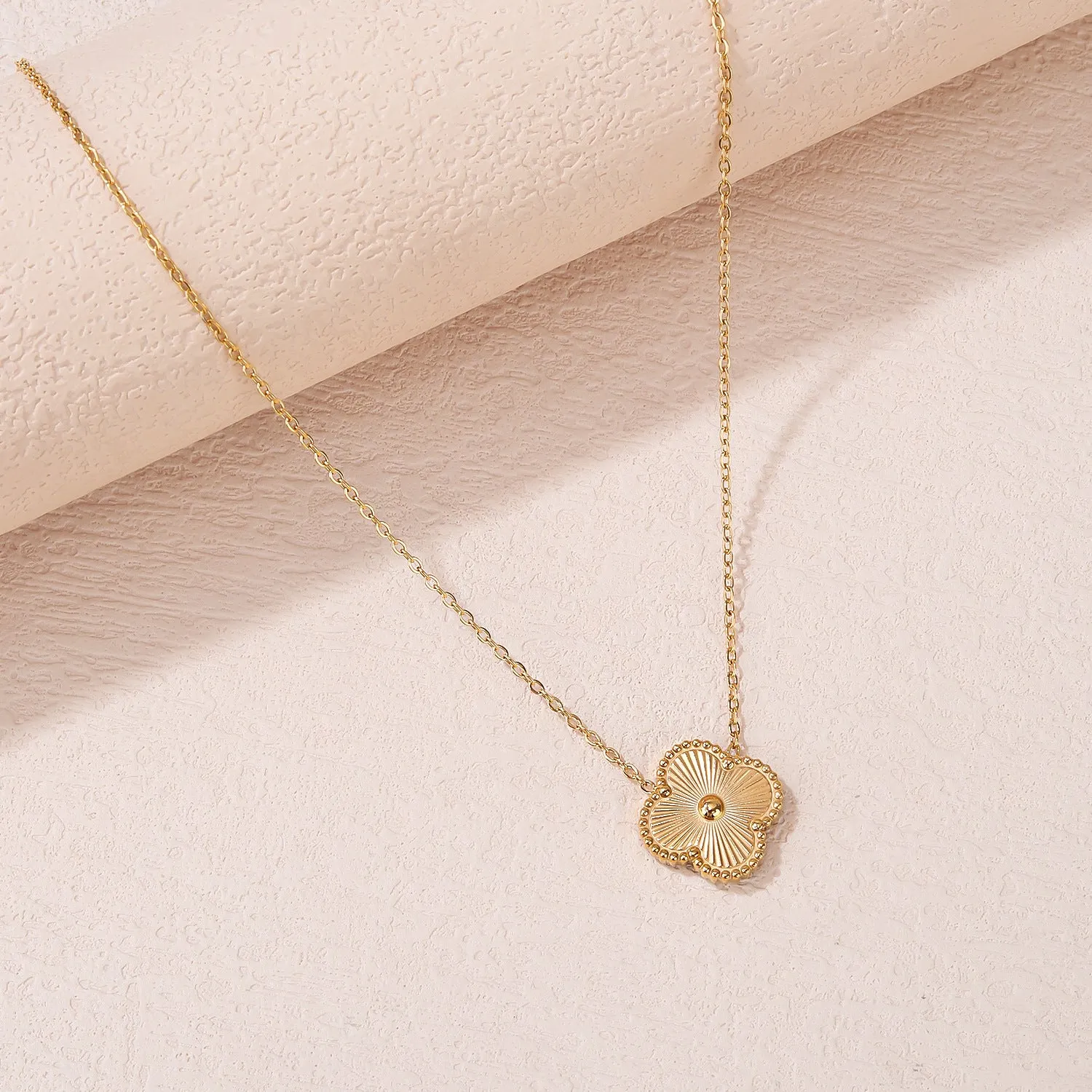 Clover Necklace
