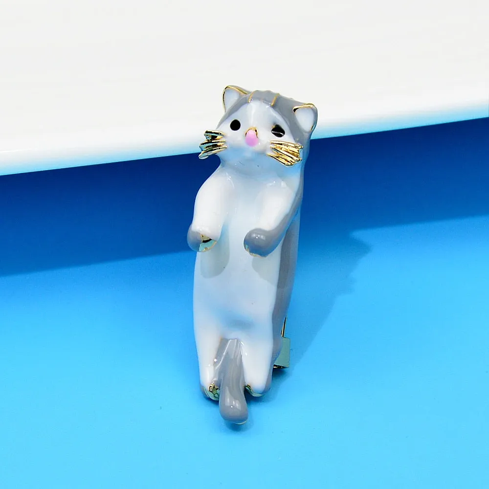 Cute Small Cat Puppet Brooch Pet Animal Pin Women And Men Jewelry