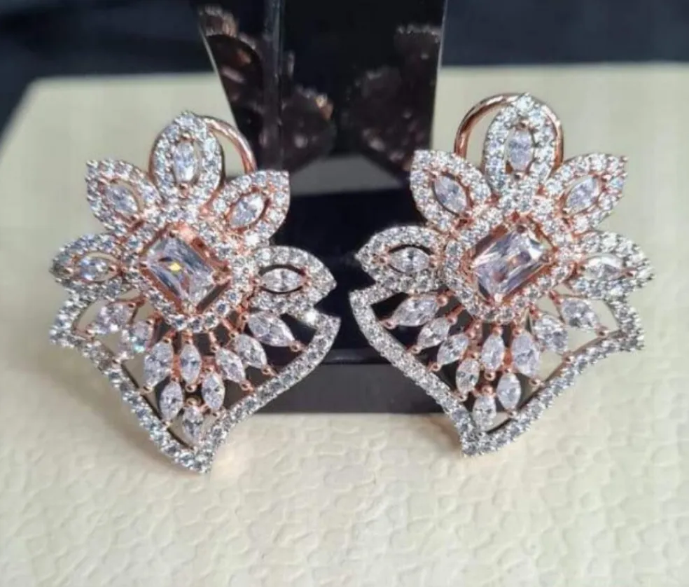 Designer diamond Studs Earrings