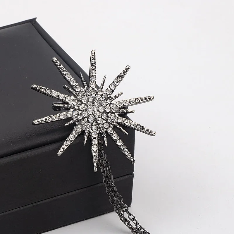 Fashion New Retro Metal Brooch Tassel Chain Men