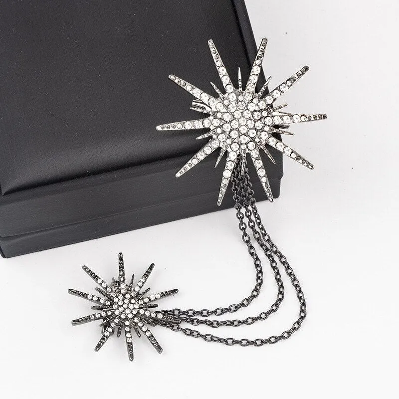 Fashion New Retro Metal Brooch Tassel Chain Men