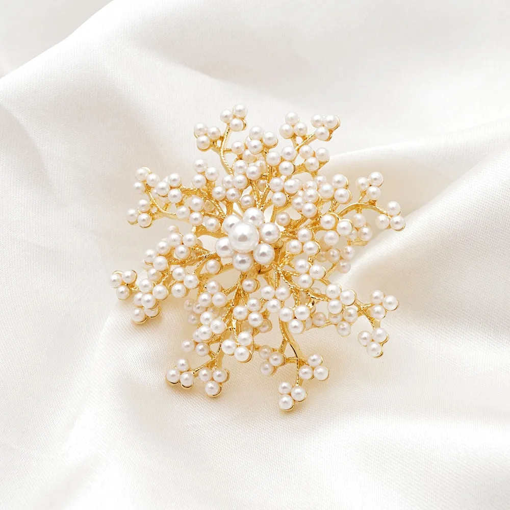 Full Pearl Flower Snowflake Brooches For Women Fashion Wedding Bouquet Dress Pin Gift