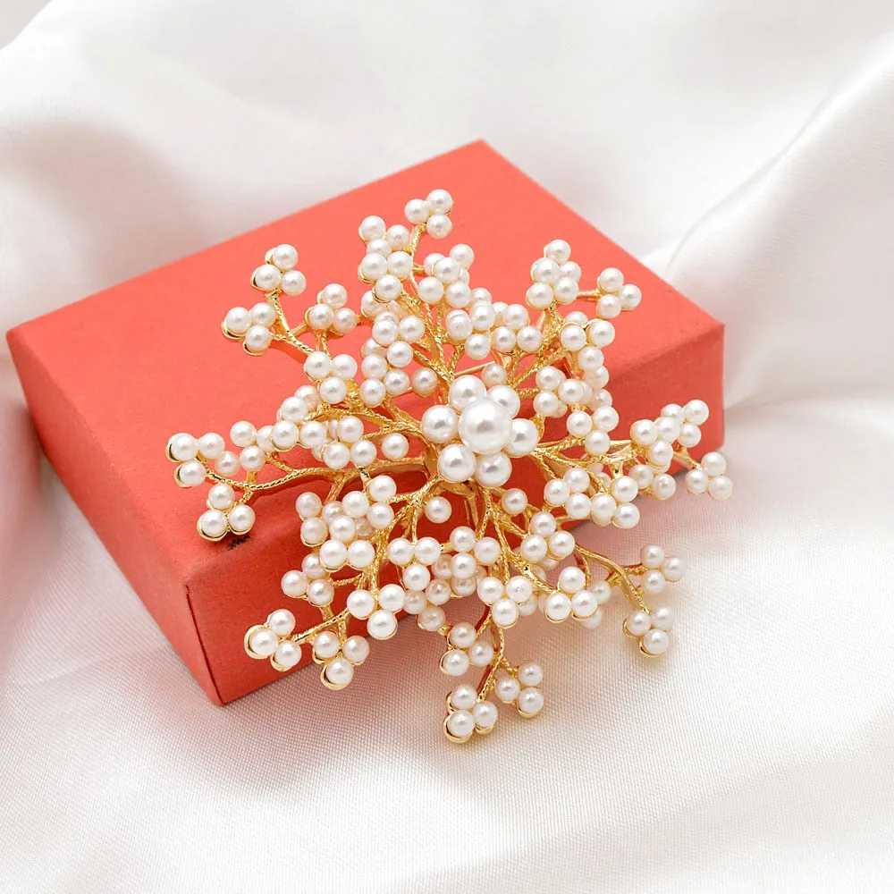 Full Pearl Flower Snowflake Brooches For Women Fashion Wedding Bouquet Dress Pin Gift