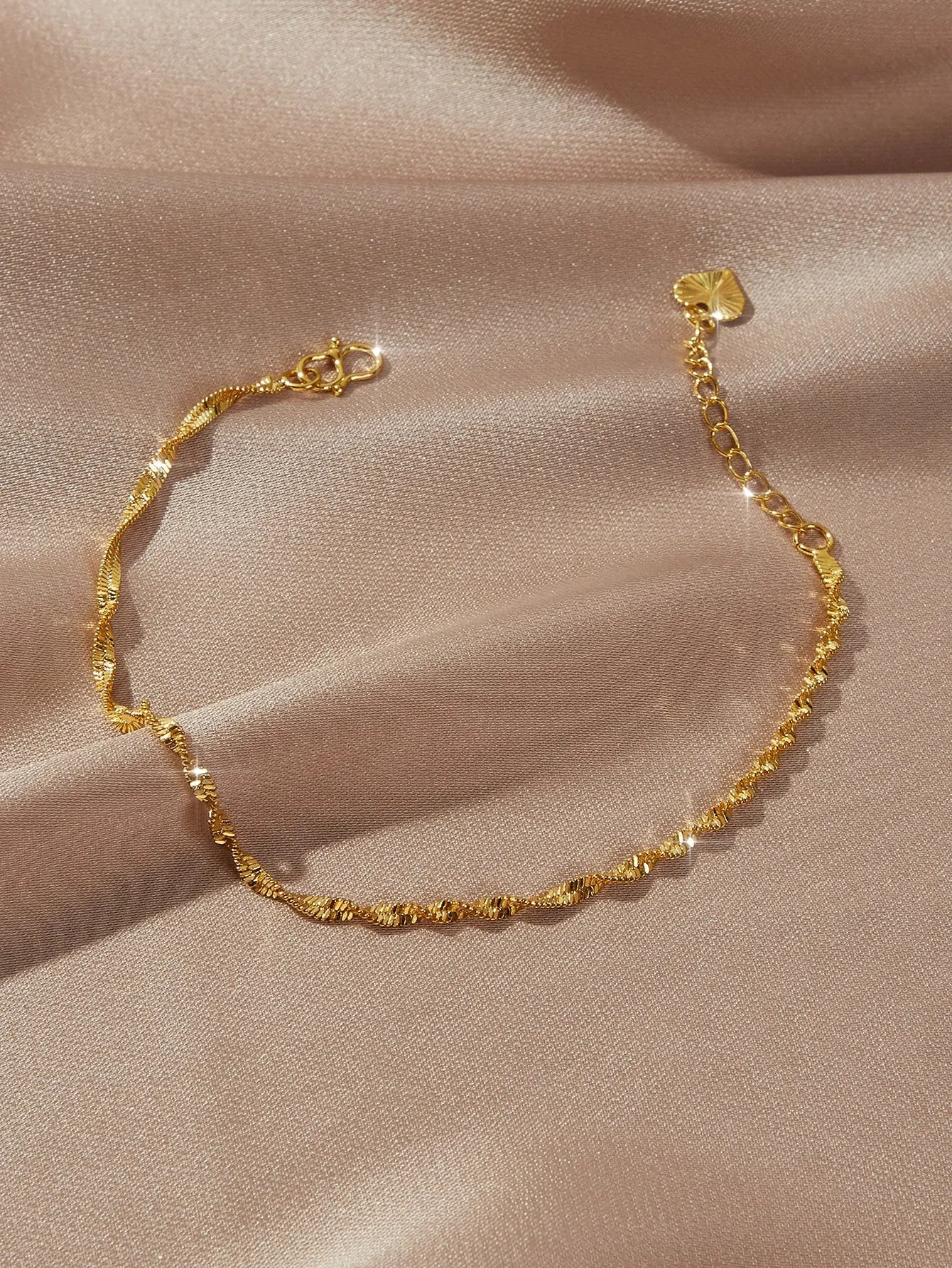 Heart Charm Twist Bracelet