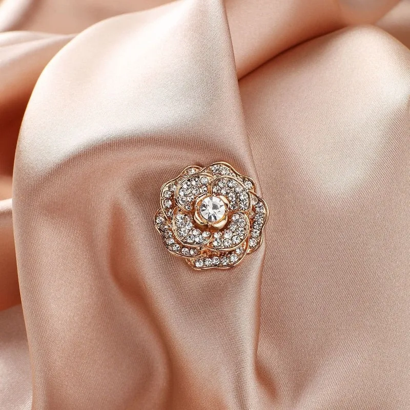 High-end Crystal Flower Magnet Brooches