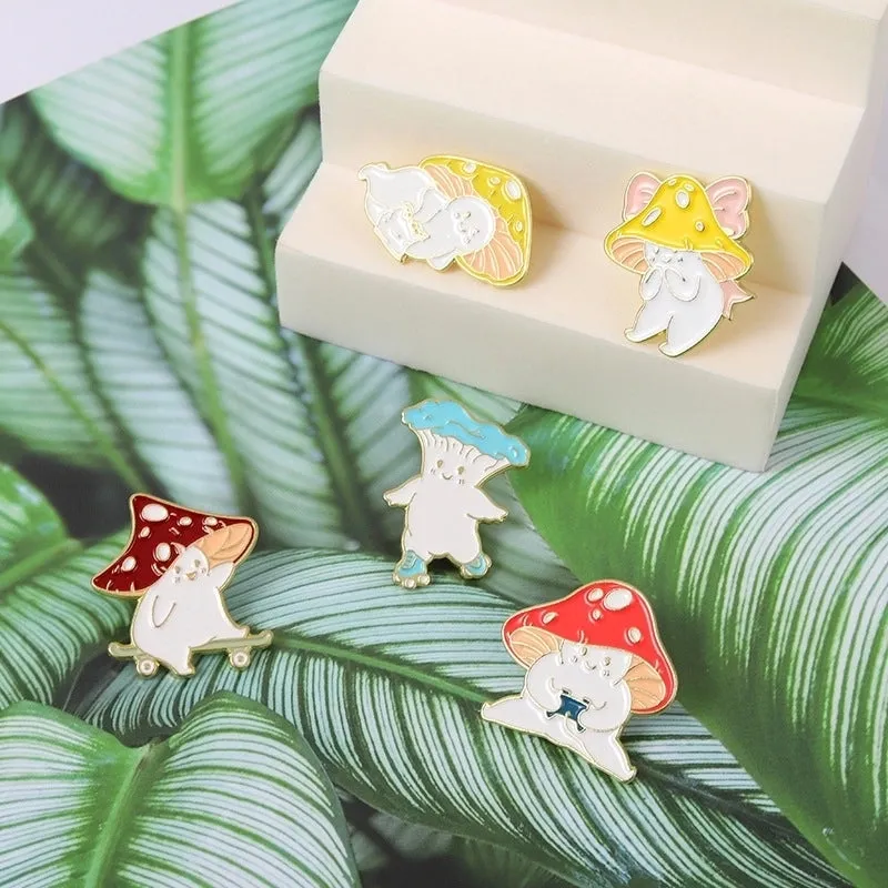 IG Style Cute Pin Cartoon Mushroom Alloy Stoving Varnish Plating Women'S Brooches