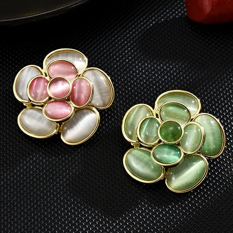 Korean Heavy Industry Luxury Cat Opal Camellia brooch