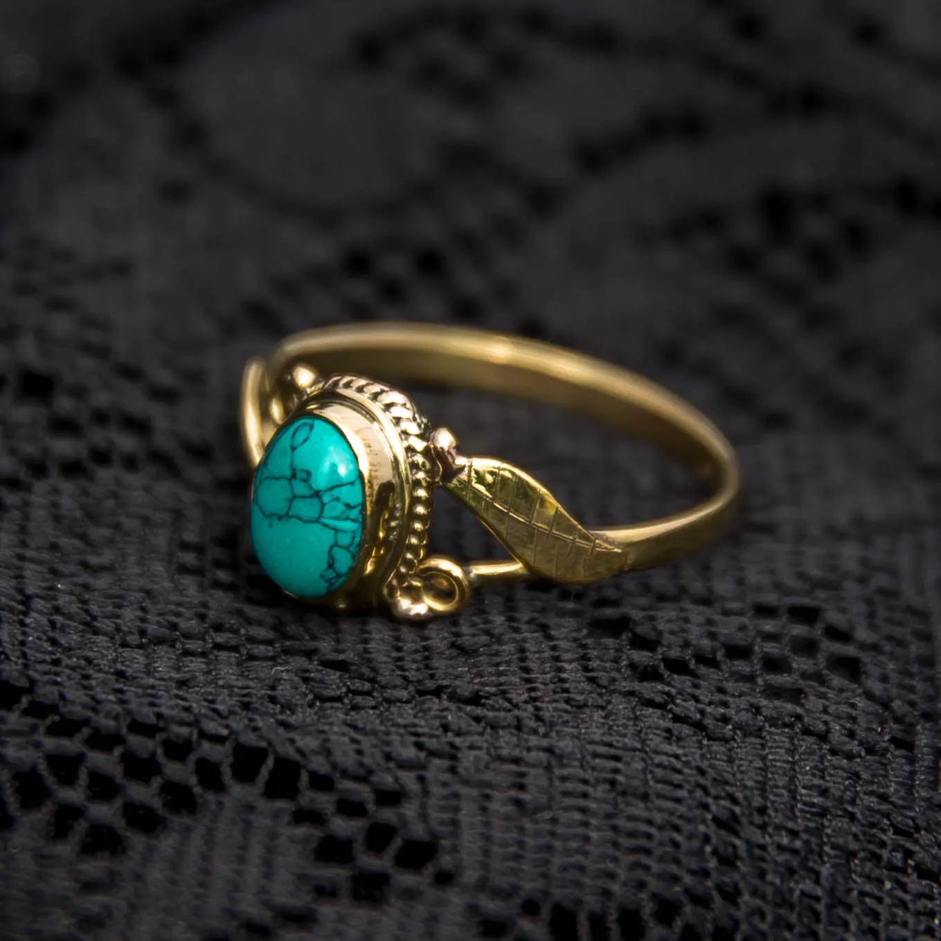 Leaf Ring - Brass - Turquoise