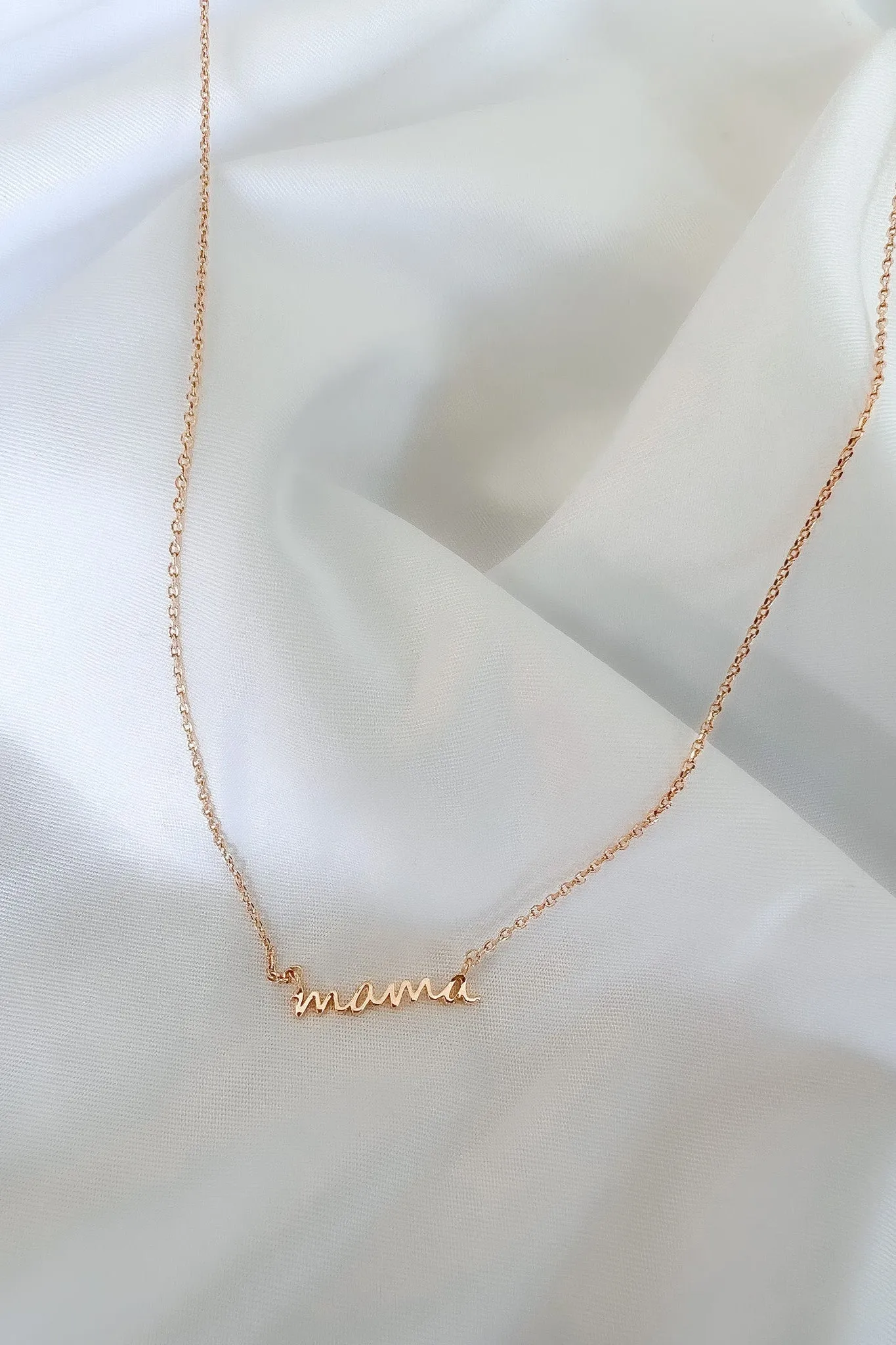 Mama Necklace