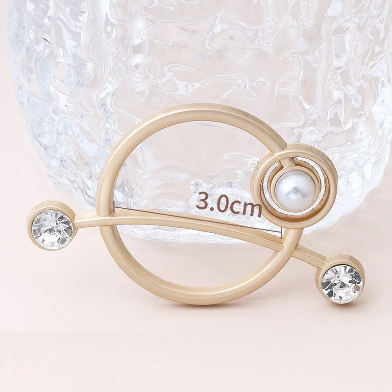 New Fashion Corner Hem Waist Knotted Brooches