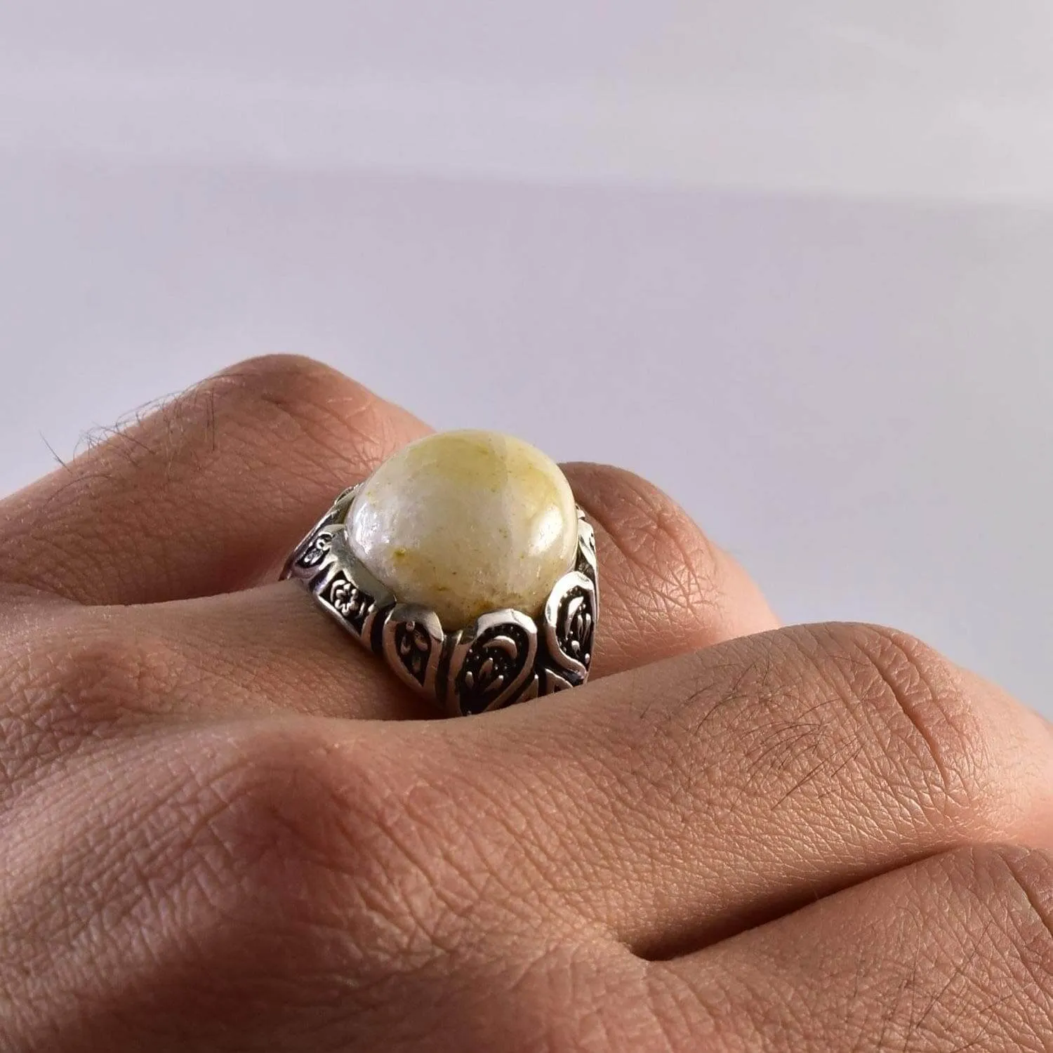 Noor Al-Qalb (Dur Najaf - Quartz) Sterling Silver Ring