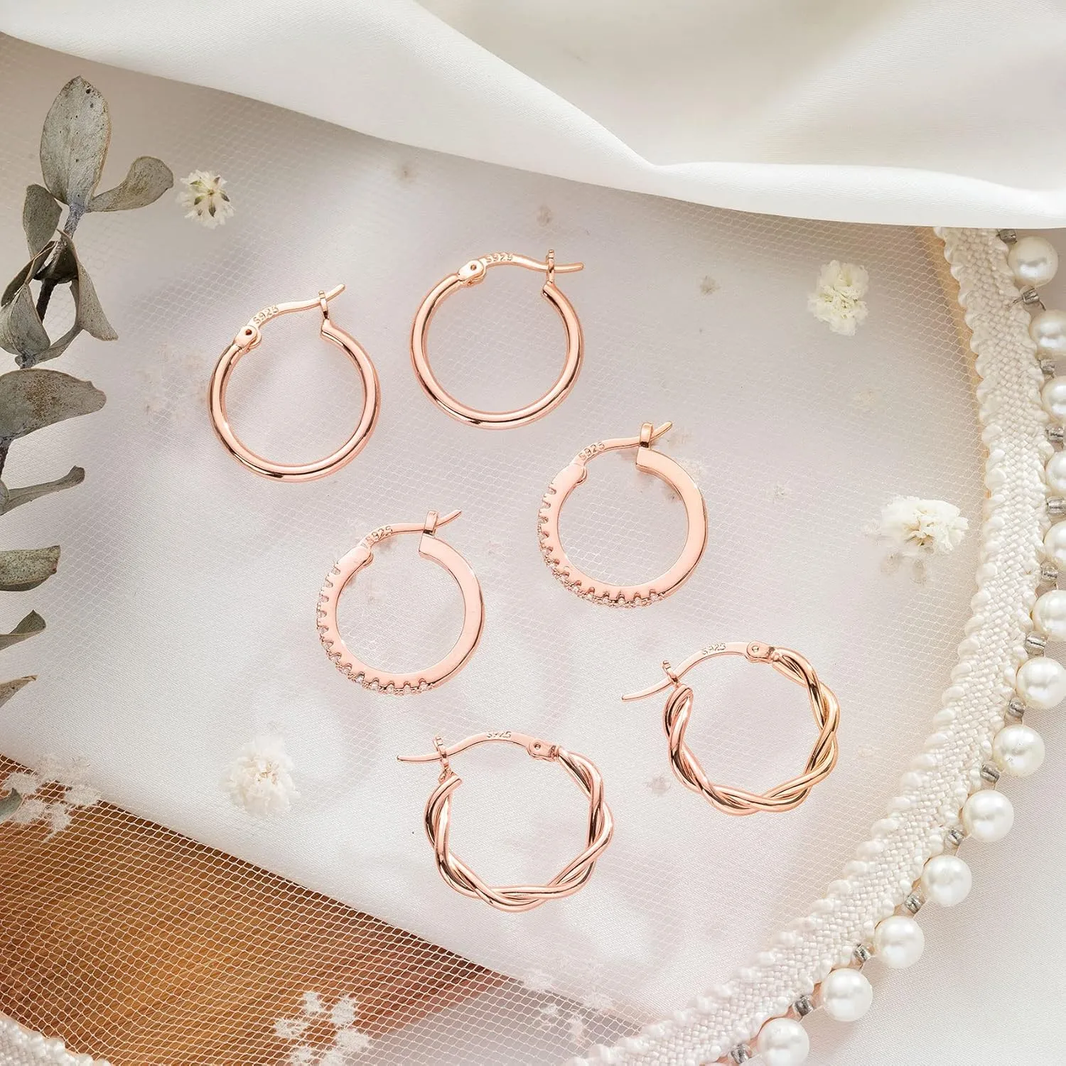 PABBEU Gold Hoop Earrings for Women Sterling Silver Post Small Gold Hoop Earrings 14k Real Gold Tiny Hypoallergenic Small Hoop Earrings Set for Women Men 13/15 /20mm