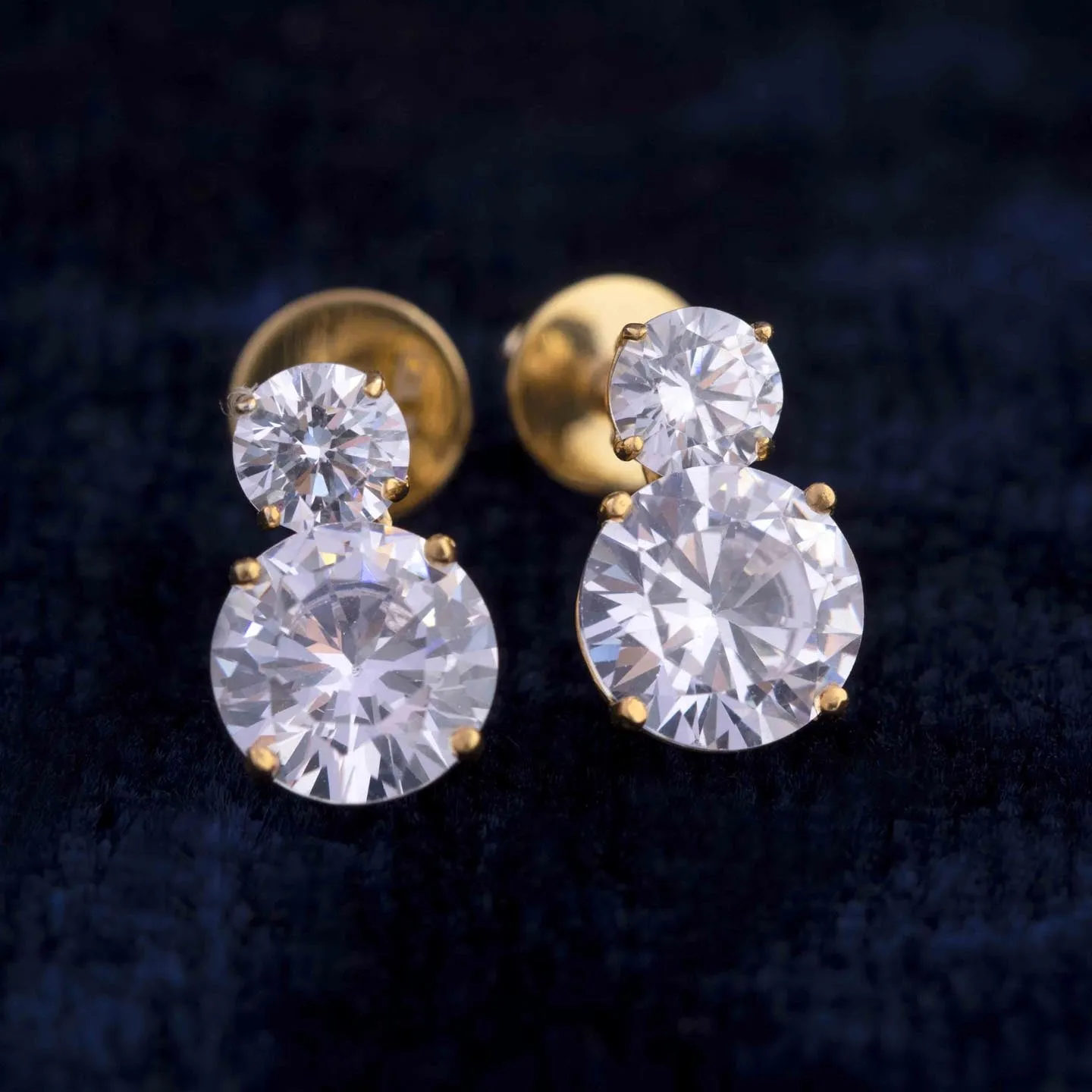 Solitaire 2.5CT Diamond Drop Earring