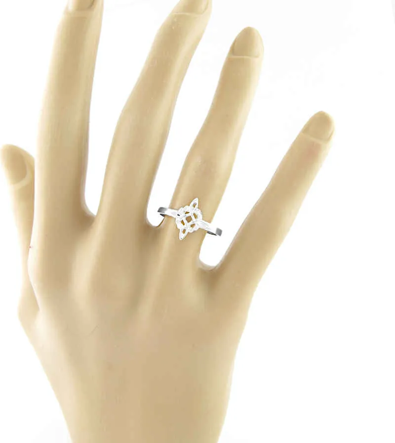 Witch's Knot With Tiny Scrolls Ring
